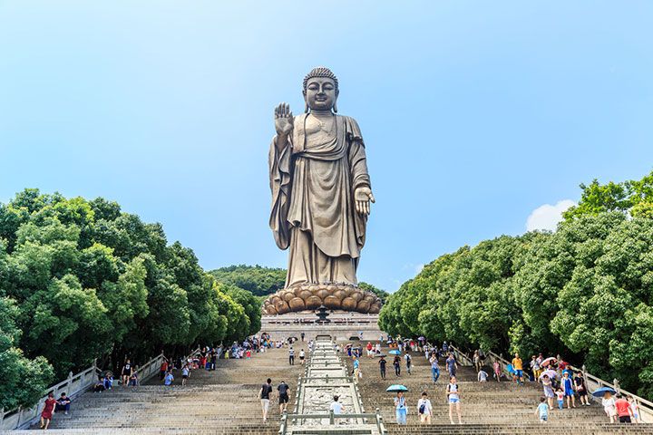【颂·全景】华东五市、双飞6天*禅意拈花湾*灵山祈福*慢游乌镇*深游西湖*享六大特色餐<夜宿拈花湾景区豪华民宿,夜宿乌镇景区超豪华酒店,入住国际品牌希尔顿>