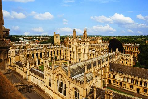 【修学】英国21天＊一价全含＊剑桥大学顶尖学府＊伦敦国王学院＊微留学国际英语夏令营＊ESL课程＜自然科学的摇篮，罗素大学集团，国际学生，稀缺学位，EDU＞