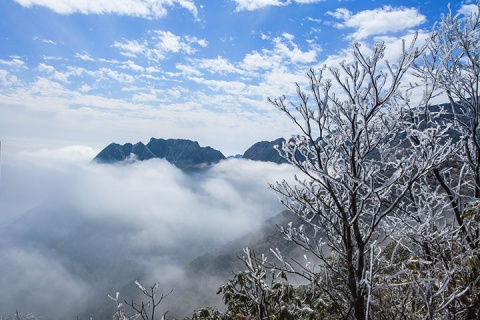 【樂·休閒】桂林3天*貓兒山霧凇*興安古鎮*樂滿地溫泉 中山散拼>