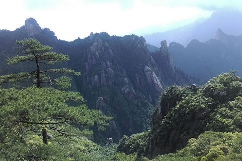 【典·休闲】南昌、双飞6天＊庐山＊鄱阳湖＊望仙谷＊三清山＊婺源＊湛江往返＜全景＞