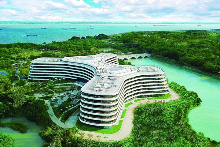 【尚·休闲】番禺、南沙2天＊住南沙花园酒店＊游沙湾古镇＊石奥游艇会＊寻味十九涌渔人码头＊升级豪叹酒店海鲜自助晚＜含1正1早＞