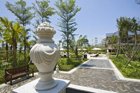 【海滩直通车】惠州巽寮湾2天＊入住金海湾喜来登度假酒店＊自助早餐＊入住山景房 海景房＊泡养生高温矿池＊畅游泳池 私家海滩＊等待确认＜临海栈桥＞