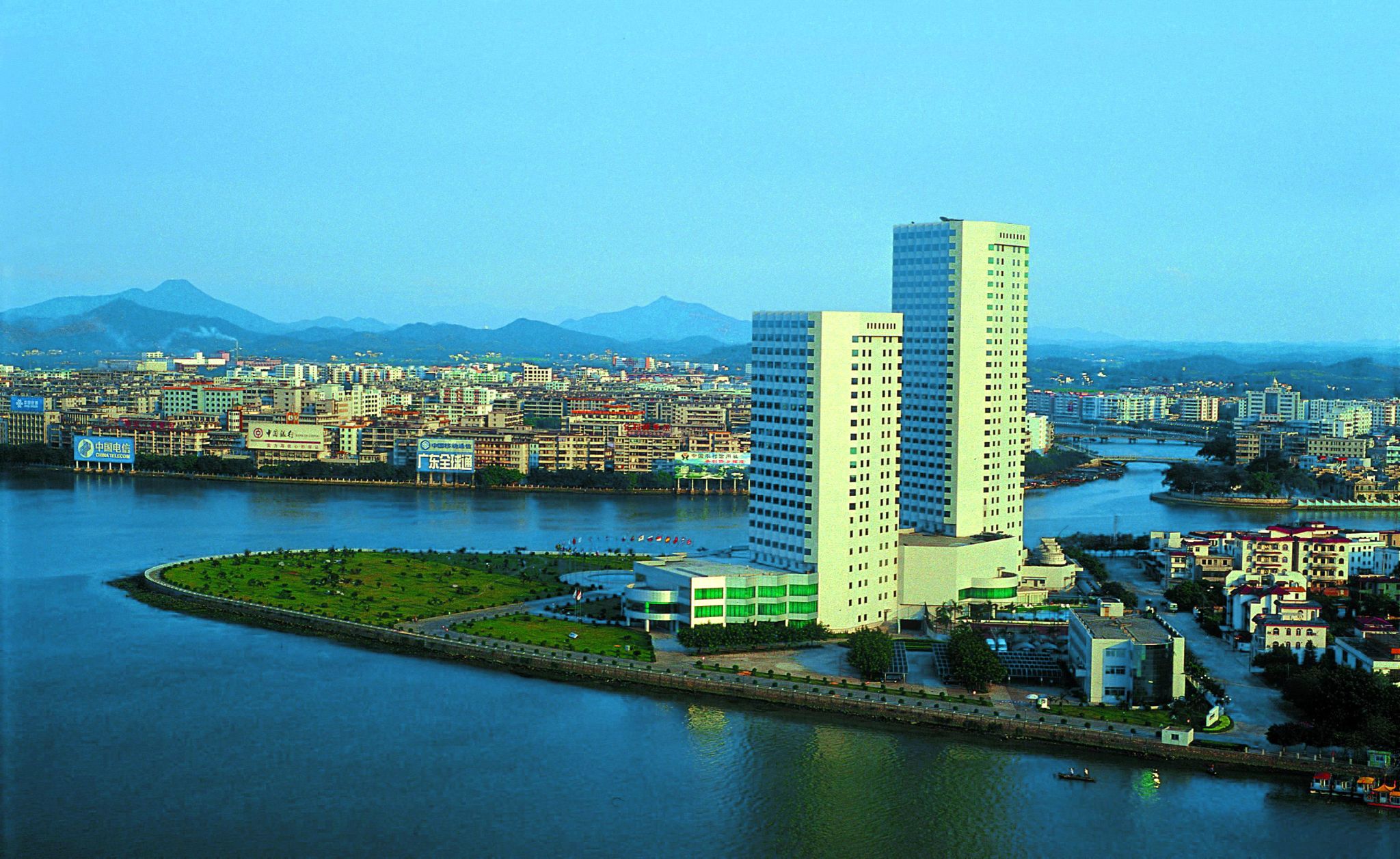潭江半岛酒店图片
