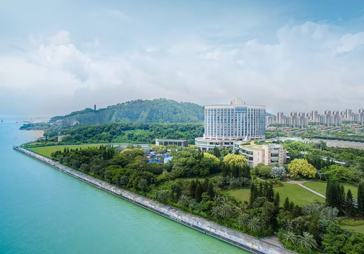 【尚·经典】南沙2天＊入住五星南沙大酒店＊十八罗汉山森林公园＊蒲州花园水乡文化街＊十四涌水产中心＊东涌绿道瓜果长廊＊一价全含＜3大特色餐，新垦莲藕宴 乳鸽宴 疍家宴＞